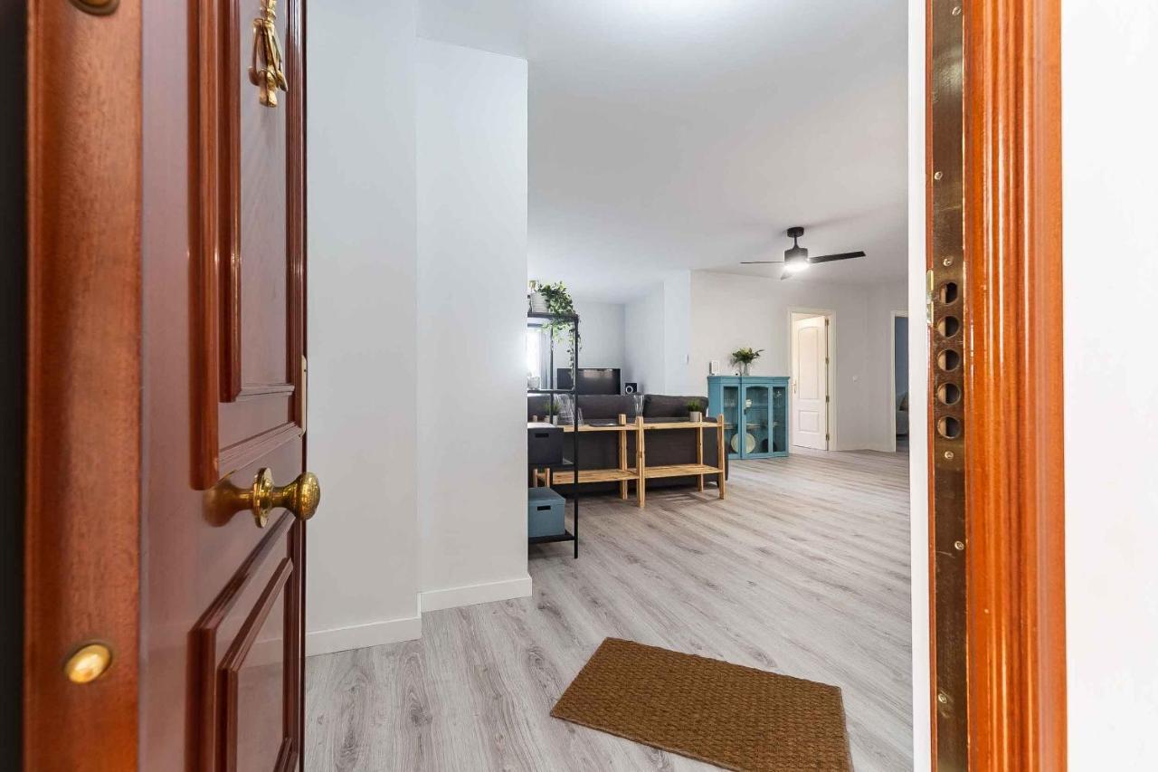 Apartamento Renovado, Tu Escapada De Vacaciones Ideal Fuengirola Luaran gambar