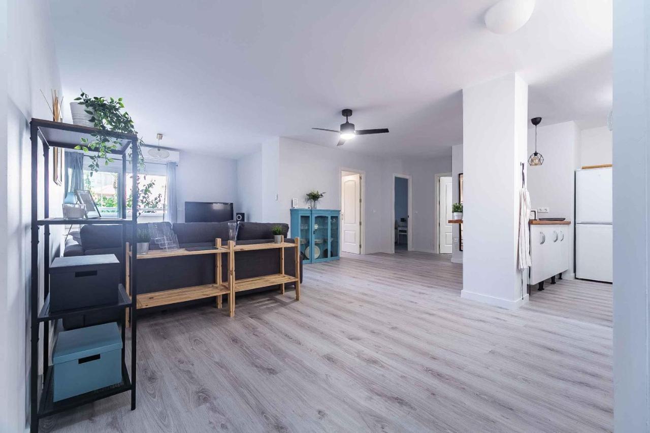 Apartamento Renovado, Tu Escapada De Vacaciones Ideal Fuengirola Luaran gambar